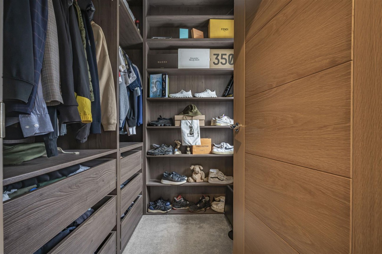 Canons Close, Radlett