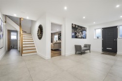 Canons Close, Radlett