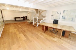 Barnet Lane, Elstree, Borehamwood