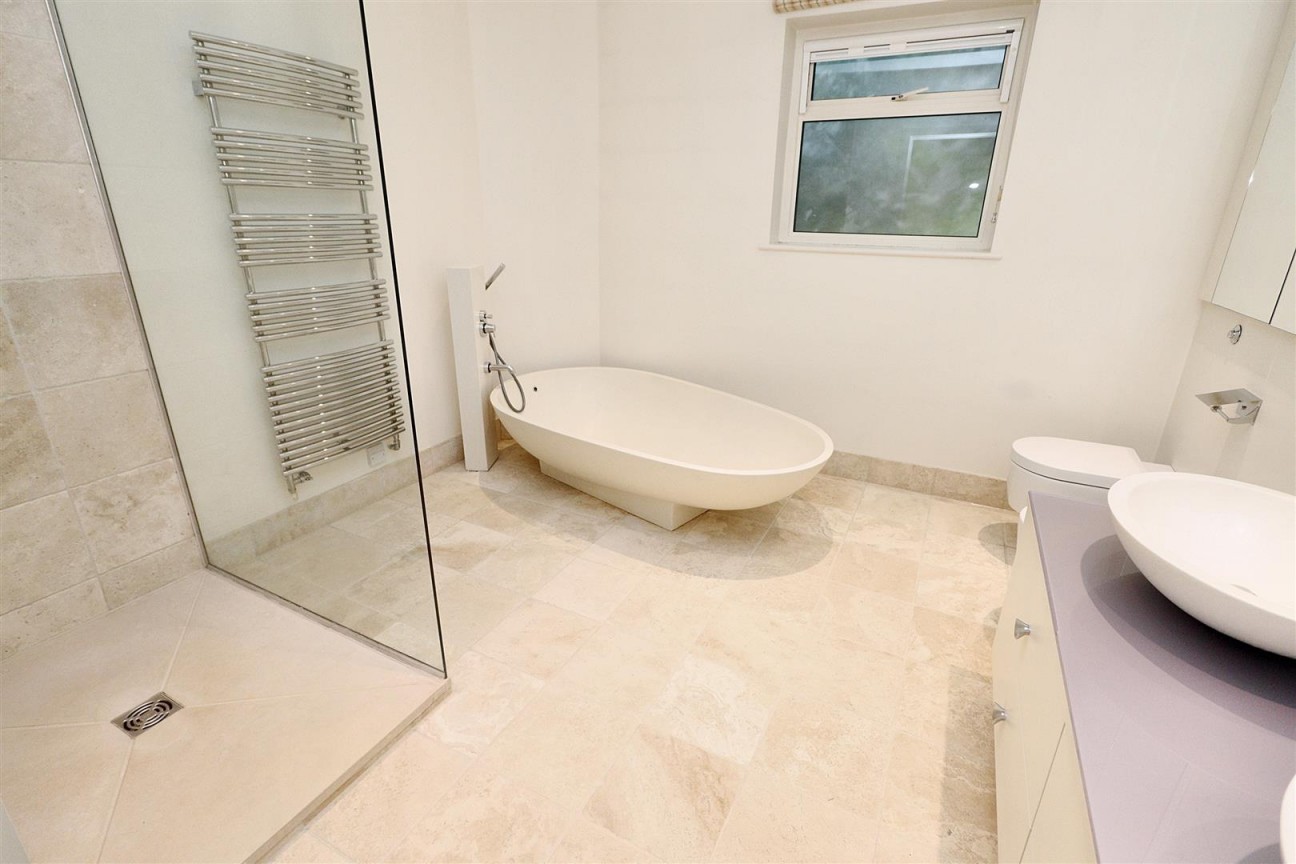 Barnet Lane, Elstree, Borehamwood