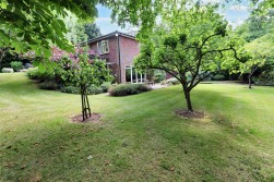 Barnet Lane, Elstree, Borehamwood