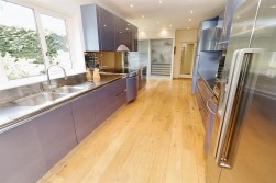 Barnet Lane, Elstree, Borehamwood