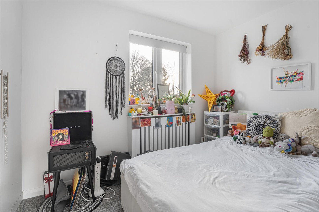 Rendlesham Avenue, Radlett