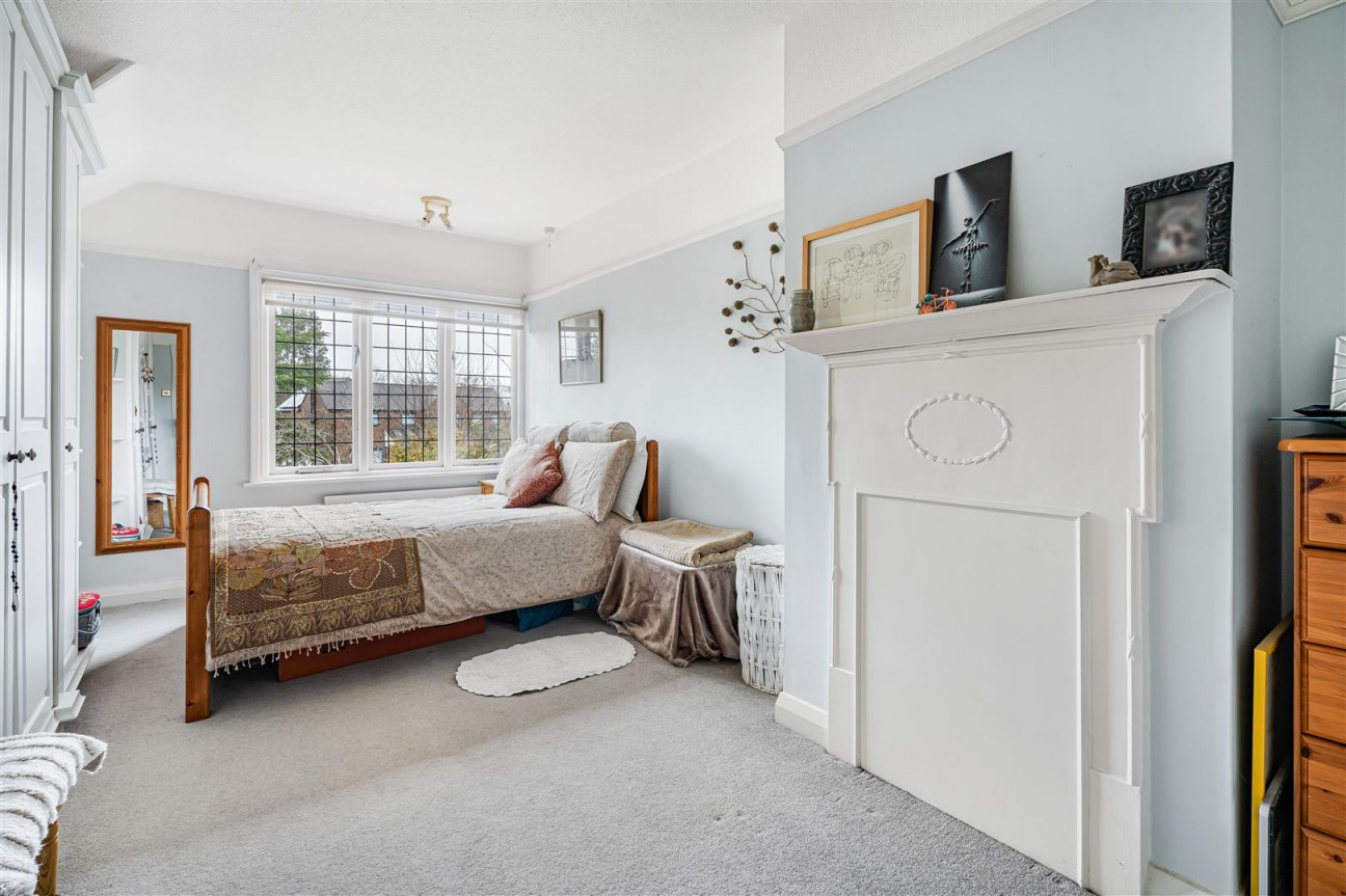 Gills Hill Lane, Radlett