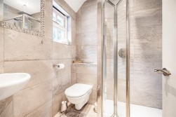 Gills Hill Lane, Radlett