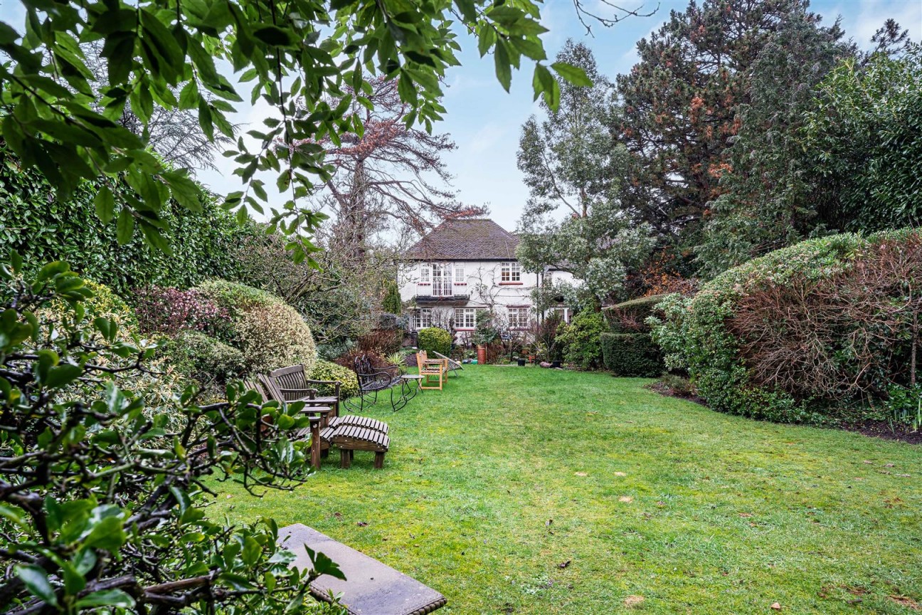 Gills Hill Lane, Radlett