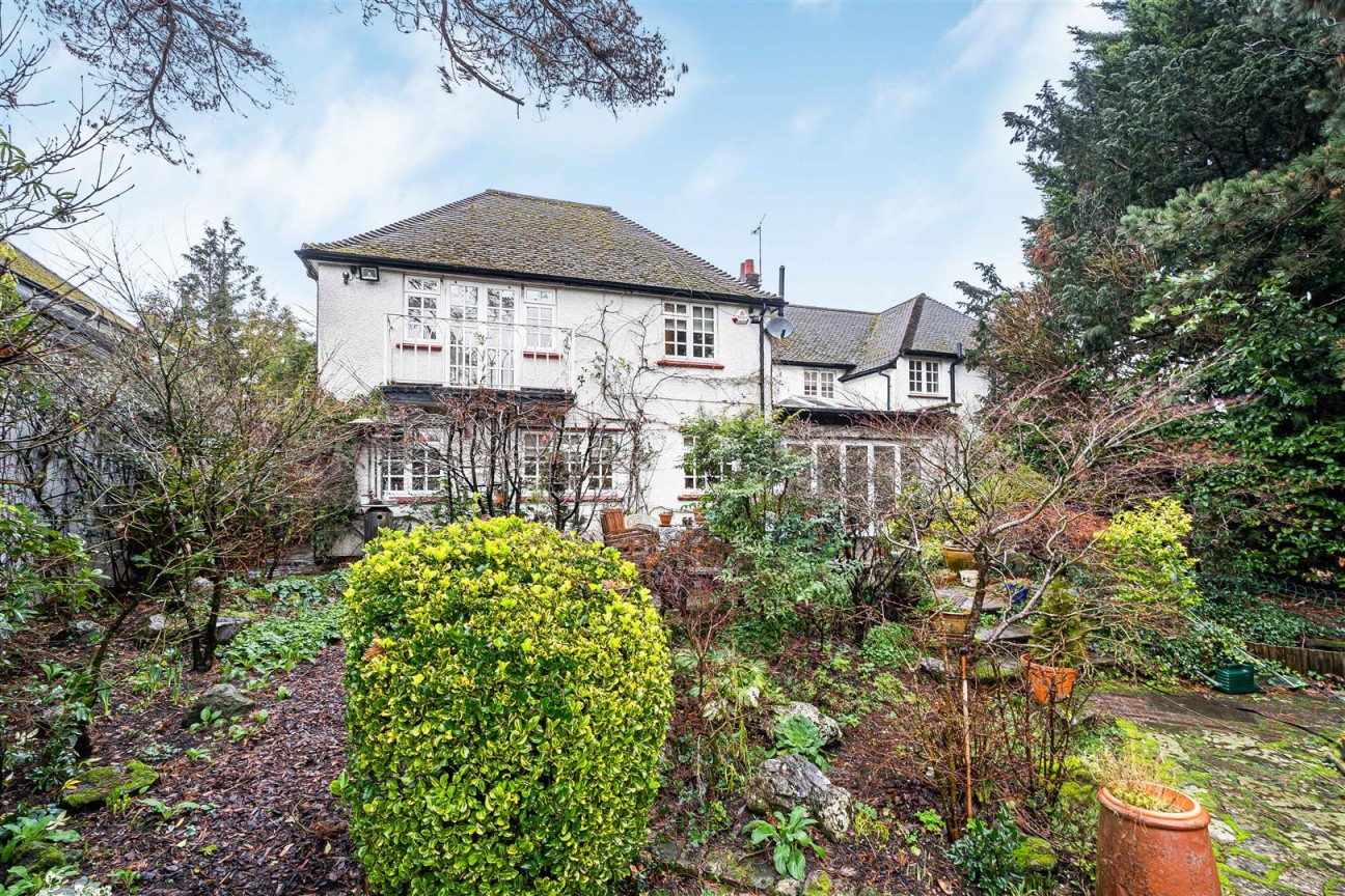 Gills Hill Lane, Radlett