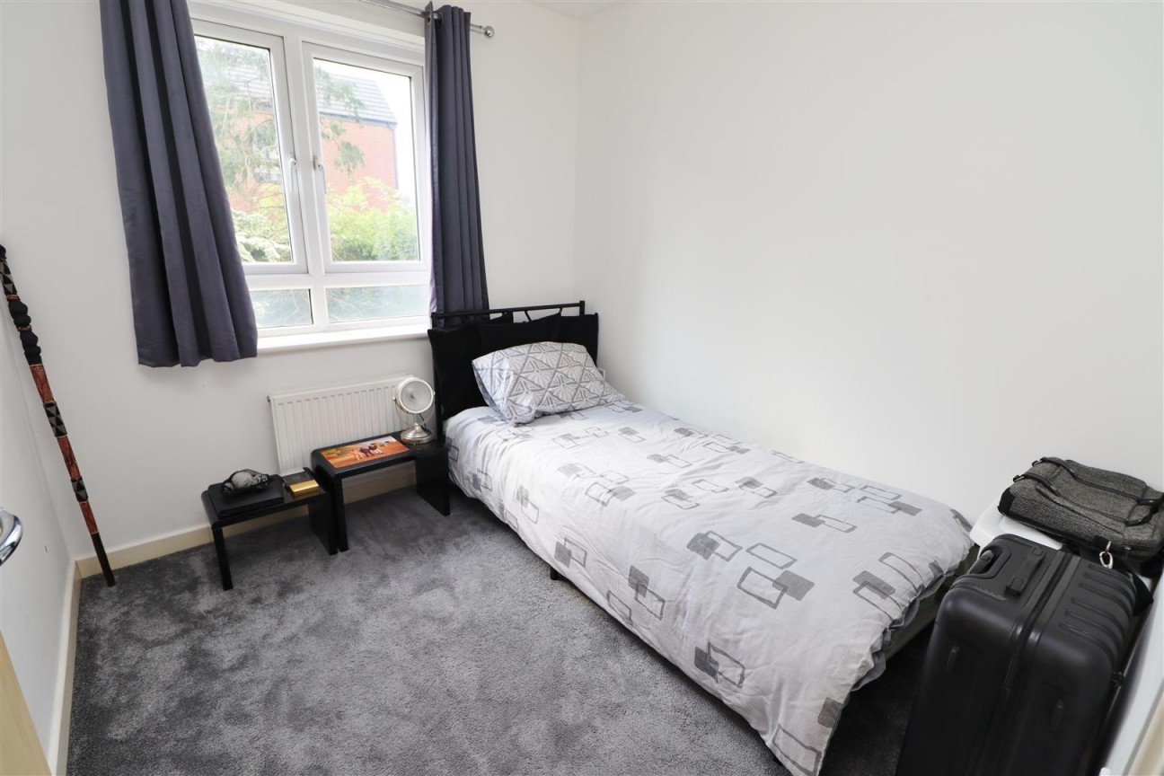 Todd Close, Borehamwood