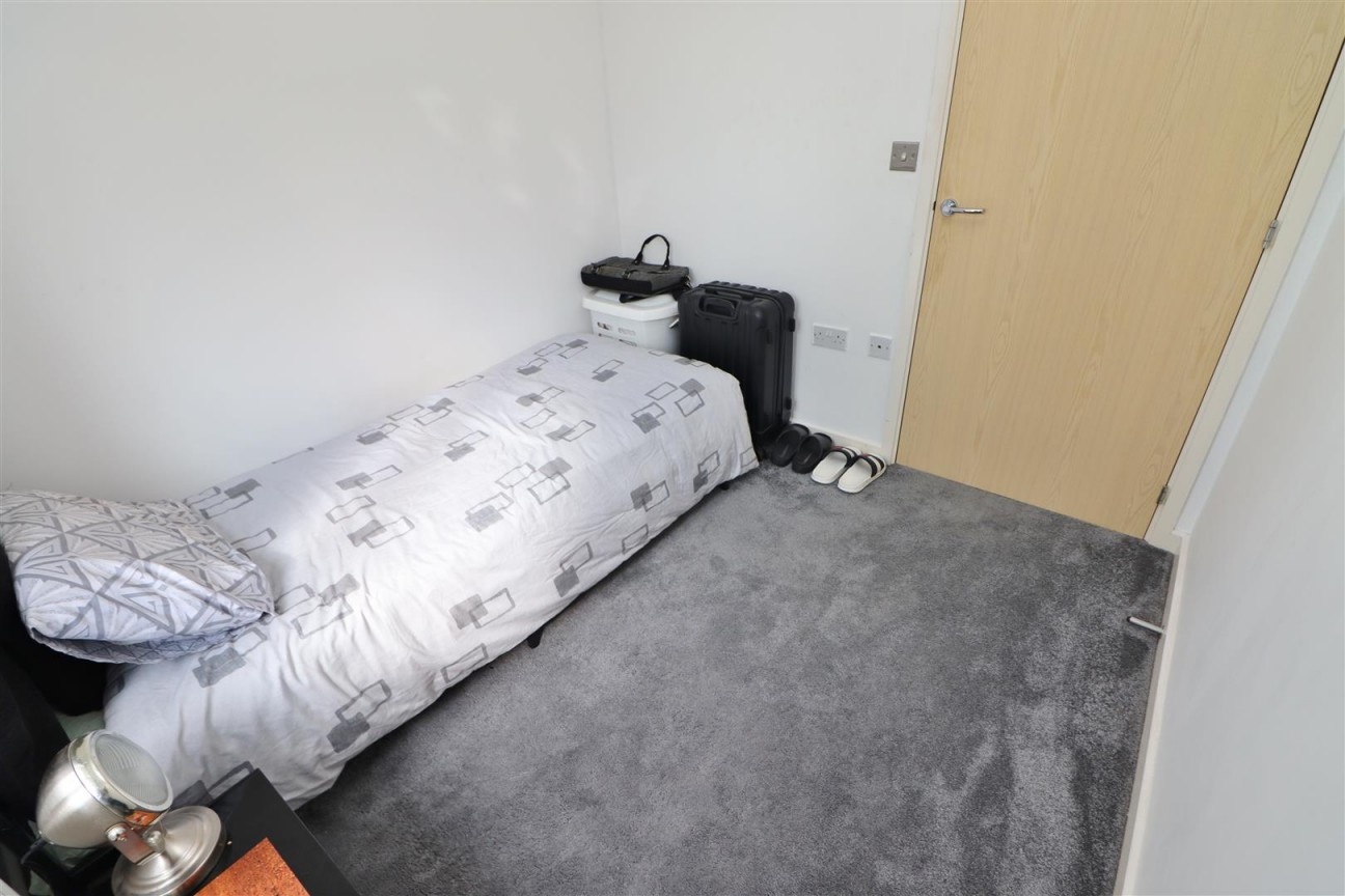 Todd Close, Borehamwood