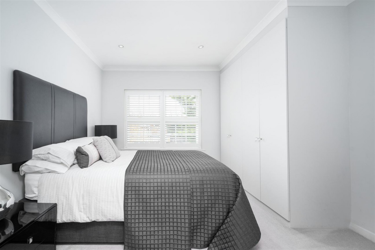 Hartfield Avenue, Elstree, Borehamwood