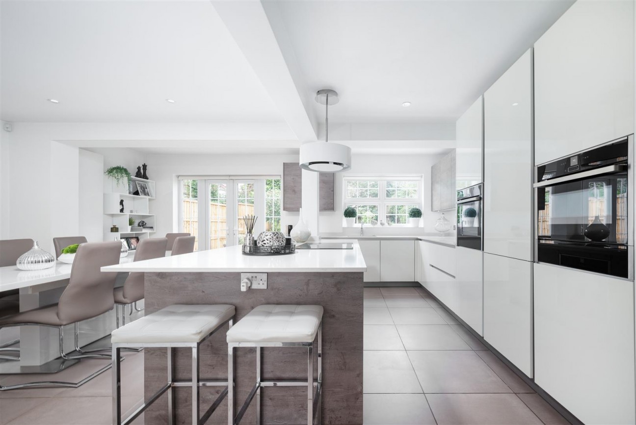 Hartfield Avenue, Elstree, Borehamwood