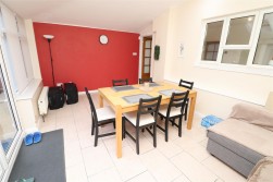 Grantham Green, Borehamwood