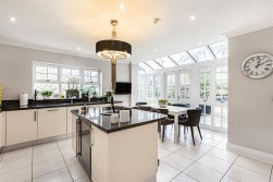 Holbrook Gardens, Aldenham