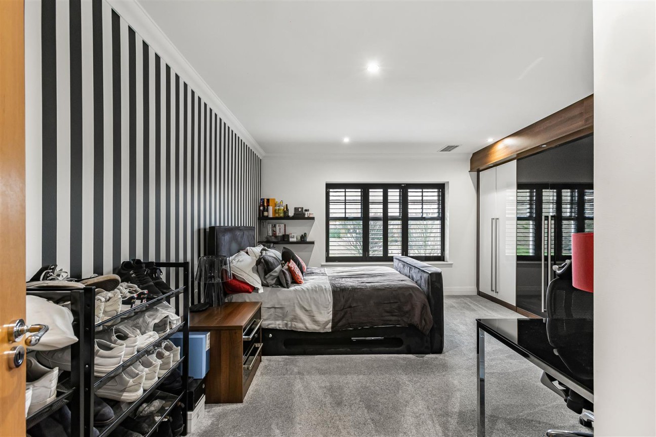 Holbrook Gardens, Aldenham