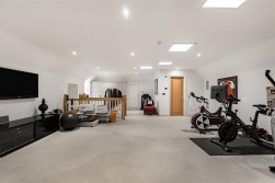 Holbrook Gardens, Aldenham