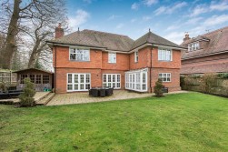 Holbrook Gardens, Aldenham