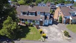 Park Crescent, Elstree, Borehamwood