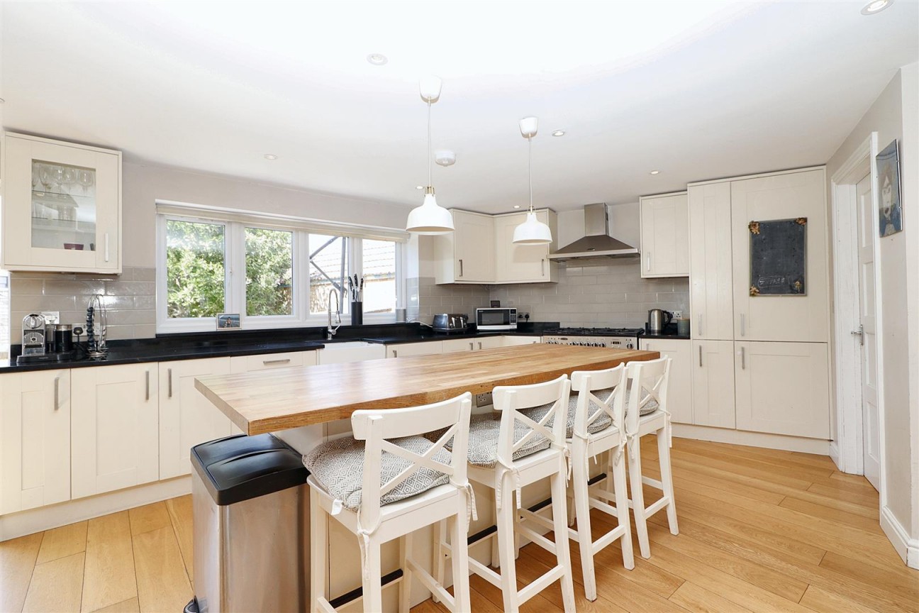 Park Crescent, Elstree, Borehamwood