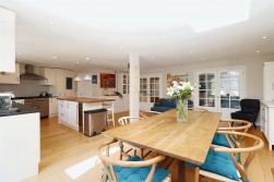 Park Crescent, Elstree, Borehamwood