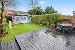 Bullhead Road, Borehamwood