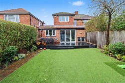 Bullhead Road, Borehamwood