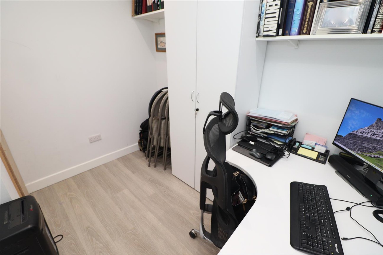 Bullhead Road, Borehamwood