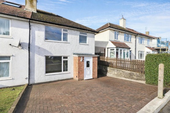 Sullivan Way, Elstree, Borehamwood