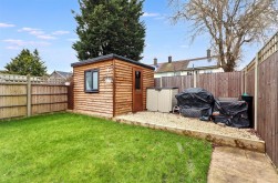 Carlton Close, Borehamwood