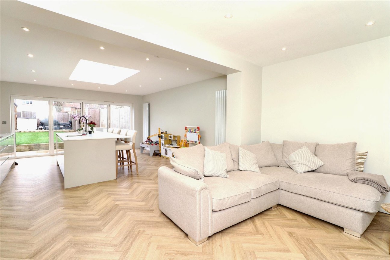 Carlton Close, Borehamwood