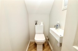 Carlton Close, Borehamwood