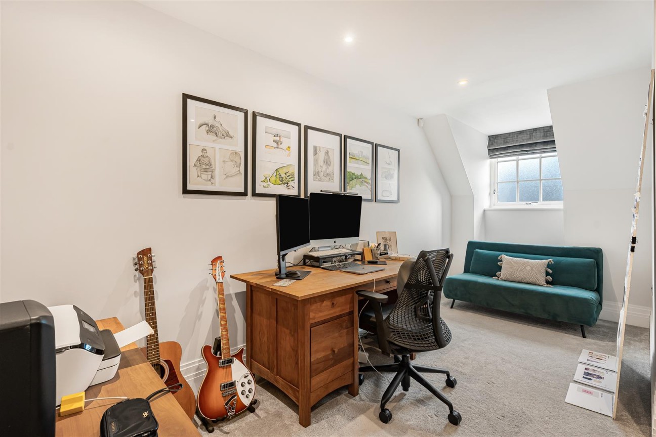 Watford Road, Radlett