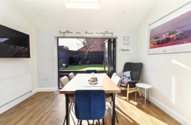 Rodgers Close, Elstree