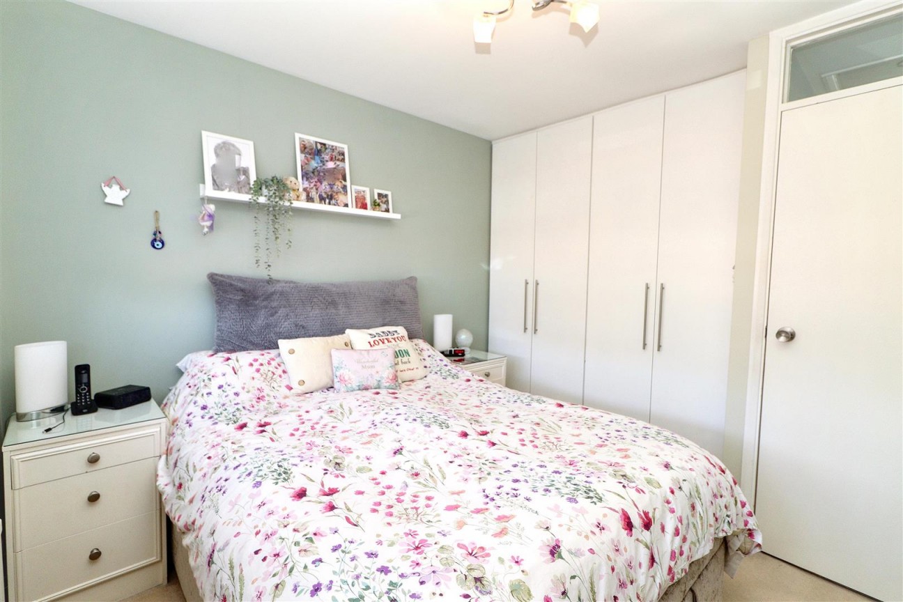 Rodgers Close, Elstree