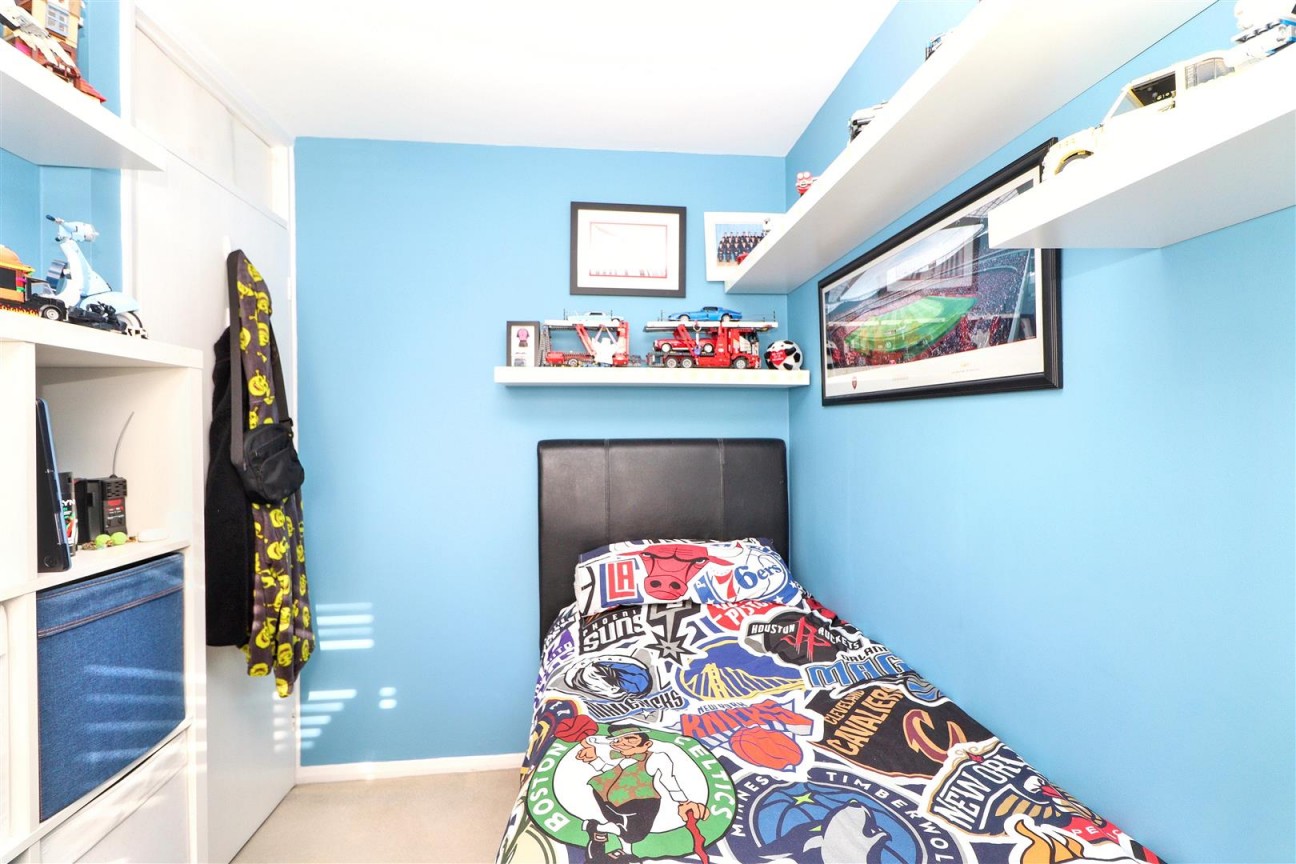 Rodgers Close, Elstree