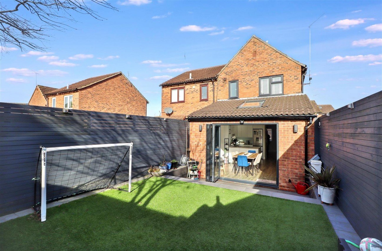 Rodgers Close, Elstree