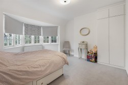 Watling Street, Radlett