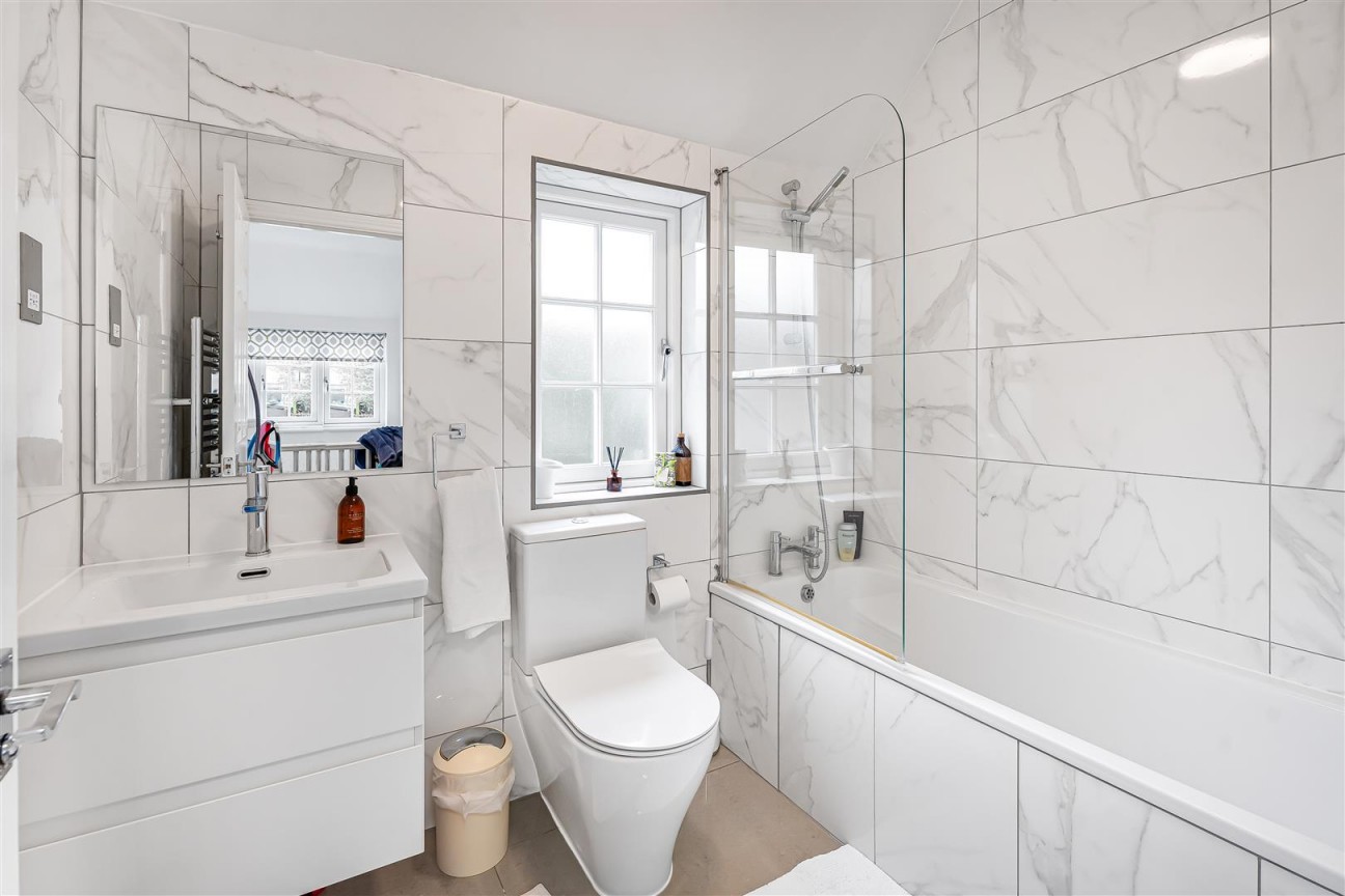 Watling Street, Radlett