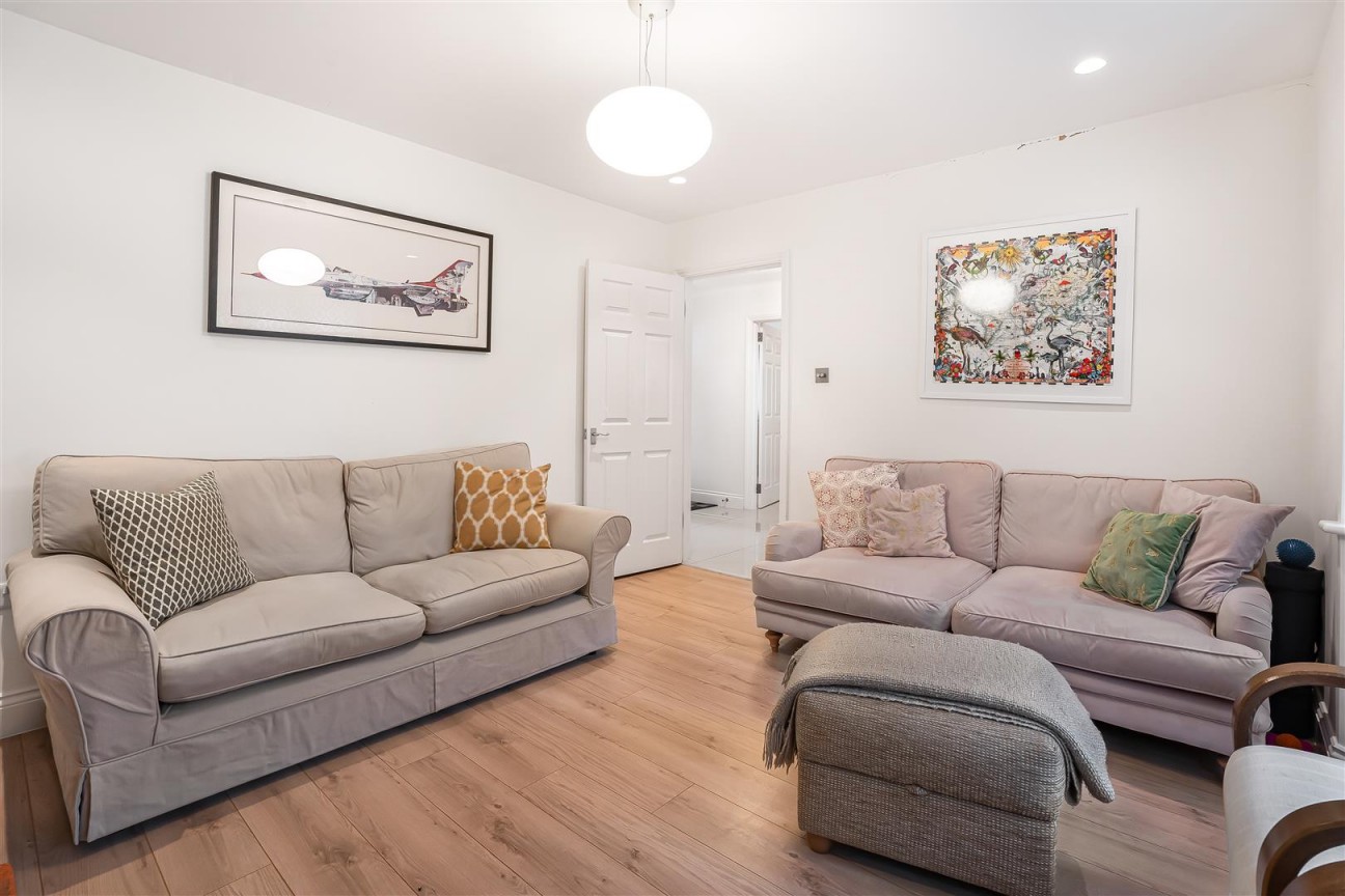 Watling Street, Radlett