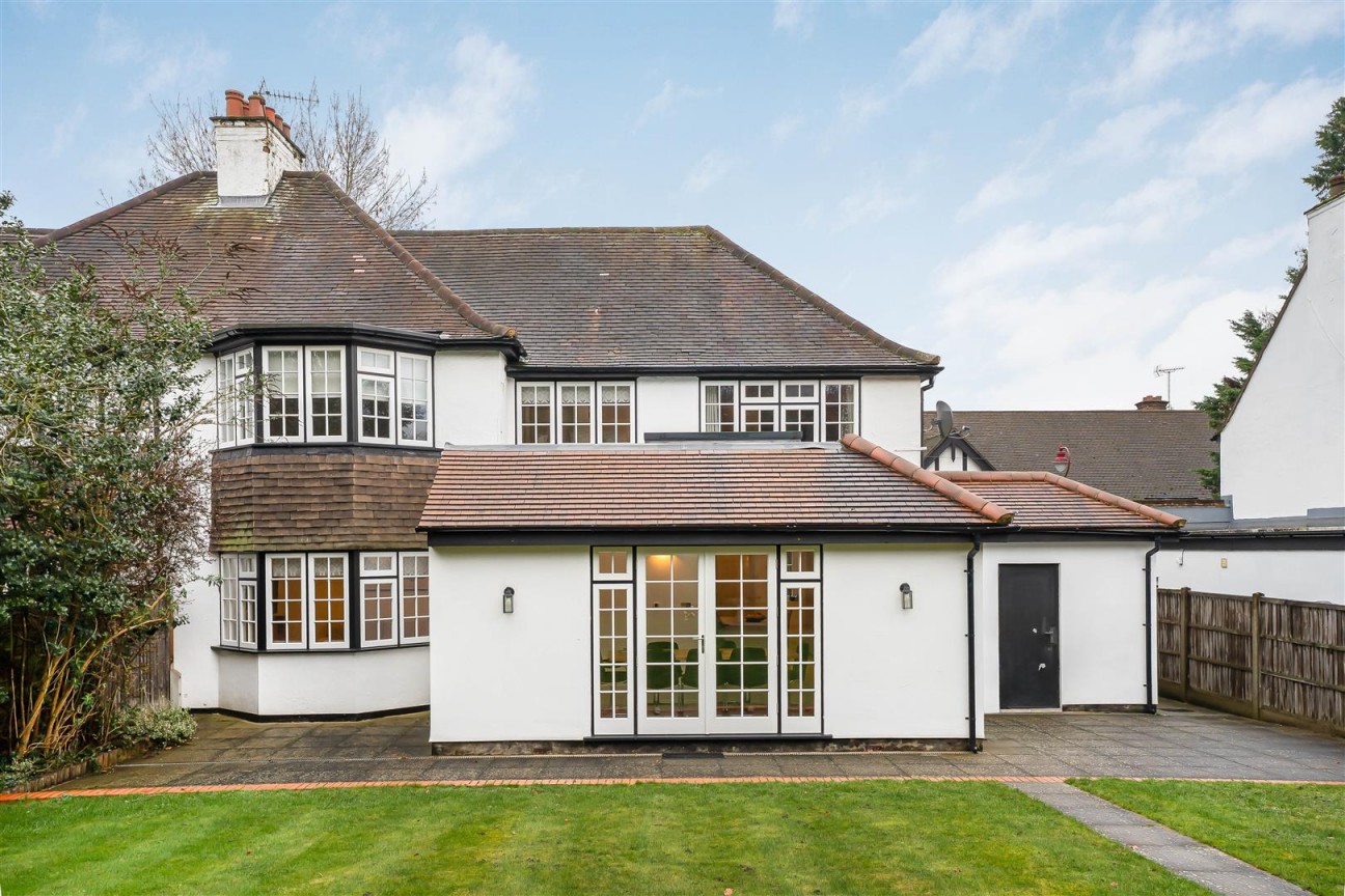 Watling Street, Radlett