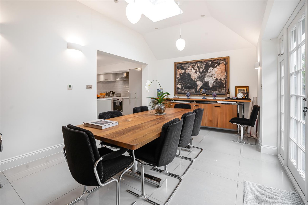 Watling Street, Radlett