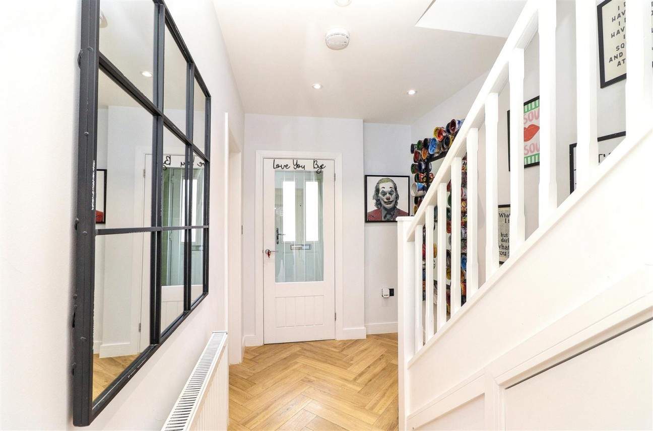 Thornbury Gardens, Borehamwood