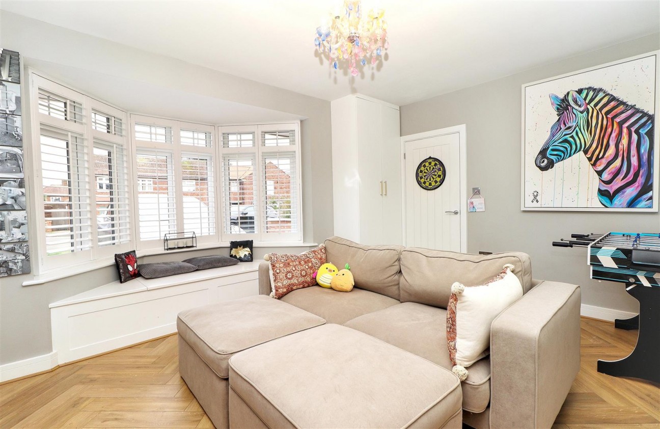 Thornbury Gardens, Borehamwood