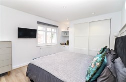 Thornbury Gardens, Borehamwood