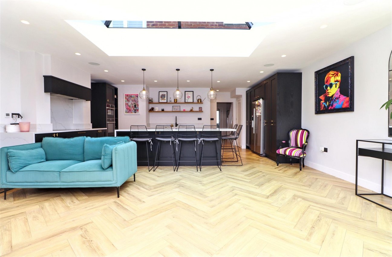 Thornbury Gardens, Borehamwood