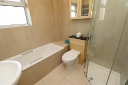 Kenilworth Drive, Borehamwood