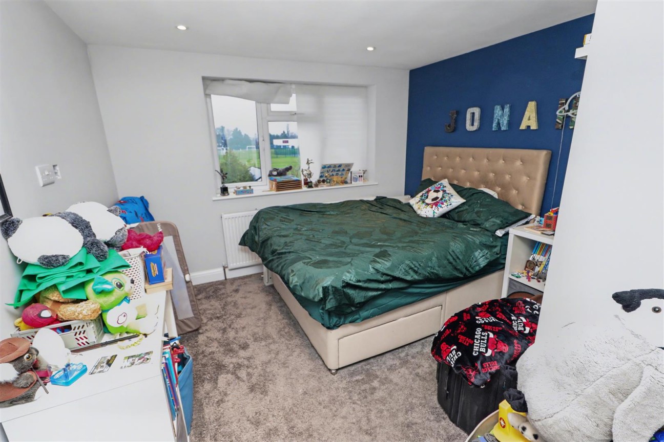 Bullhead Road, Borehamwood