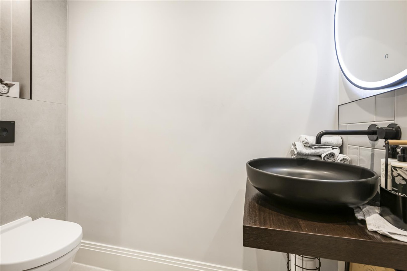 Watersplash Mews, Borehamwood