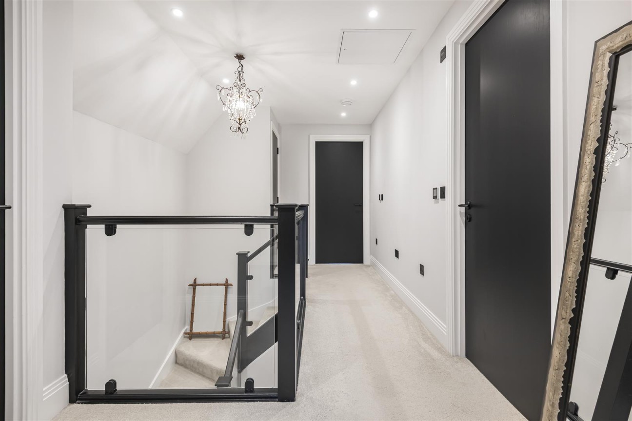 Watersplash Mews, Borehamwood