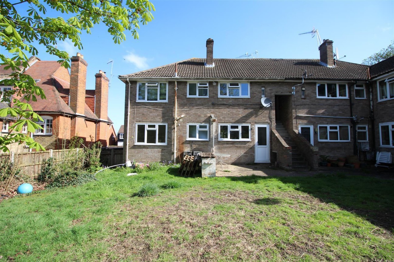 Barnet Lane, Elstree