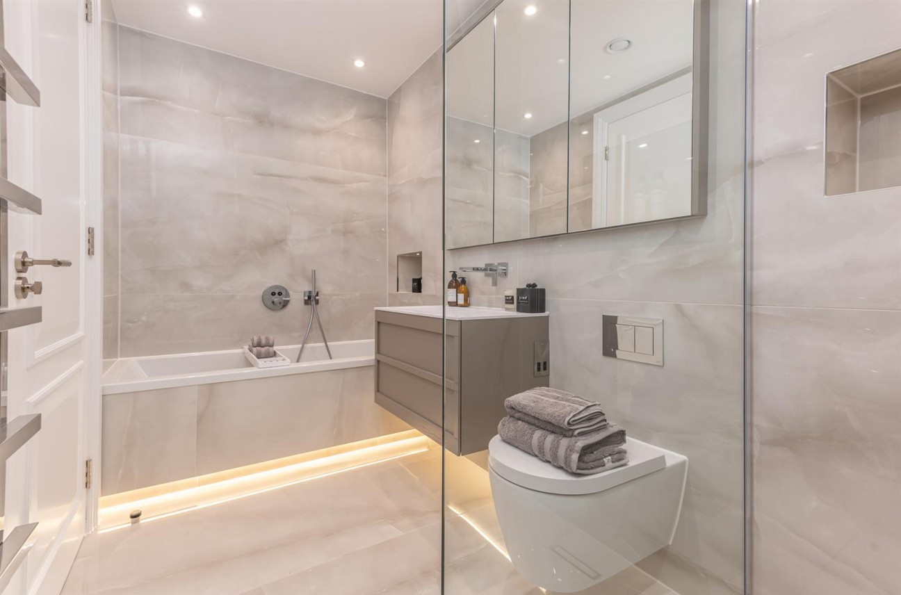 Watford Road, Radlett